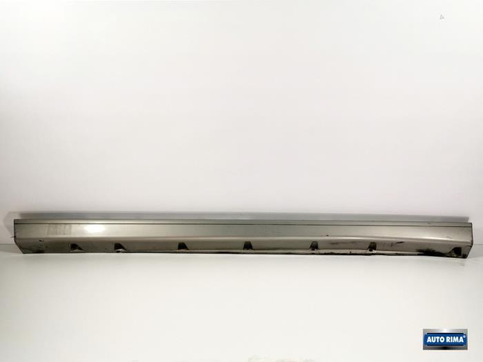 Dorpel links van een Volvo 850 (421), Gebruikt, -, -, Ophalen of Verzenden