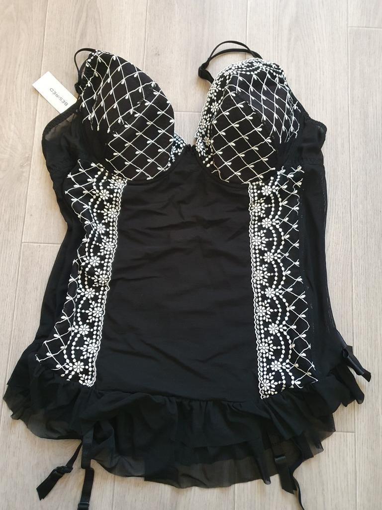 Sexy jarretel setje van Besired Maat XXXL, Verzenden, Zwart