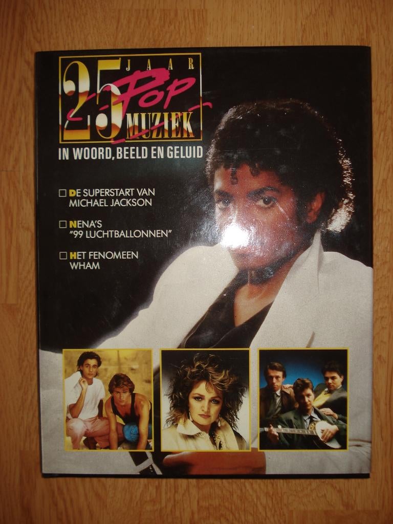 25 jaar popmuziek 1983 met Michael Jackson op cover, Ophalen of Verzenden, Zo goed als nieuw, Artiest
