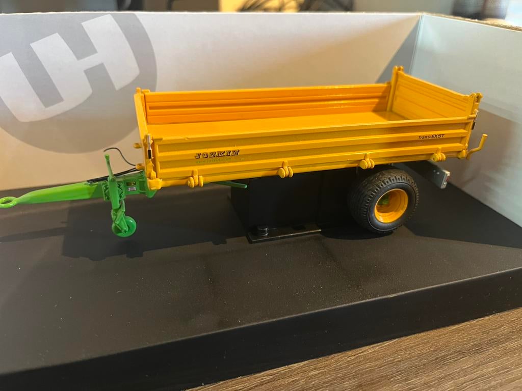 Joskin kipper miniatuur UH, Ophalen of Verzenden, Zo goed als nieuw, Tractor of Landbouw, Overige merken