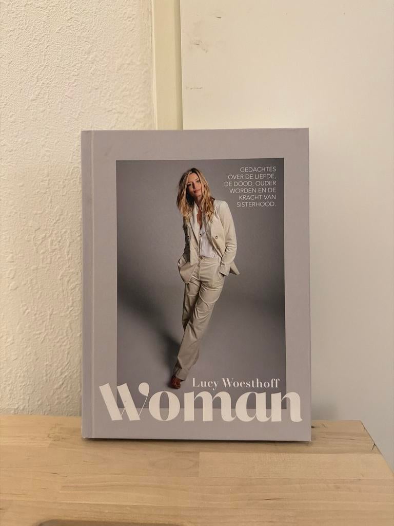 Lucy Woesthoff Woman - boek, Boeken, Ophalen of Verzenden, Zo goed als nieuw, Overige