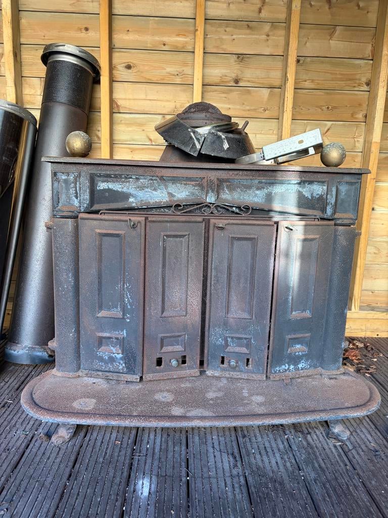 Houtkachel voor buiten met afvoer rookpijp, Ophalen, Gebruikt, Houtkachel, Vrijstaand