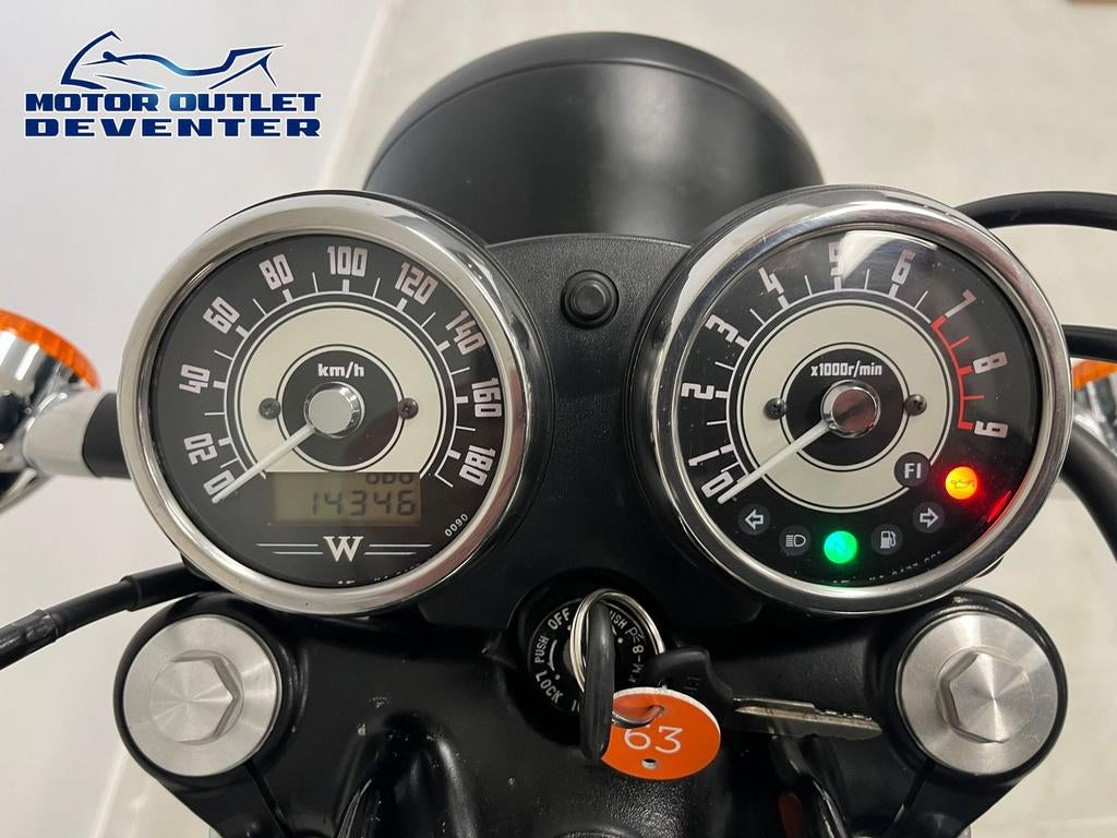 KAWASAKI W800 (bj 2011), 2 cilinders, Bedrijf, Onbekend, KAWASAKI