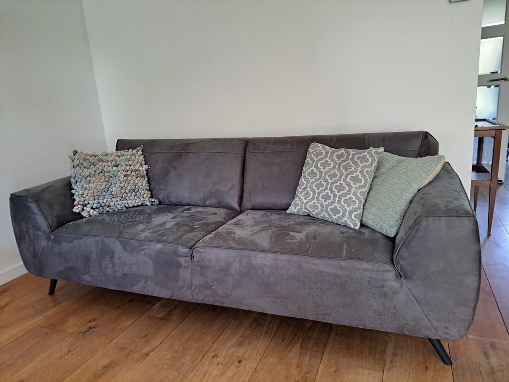 Antraciet microleder bank van Xooon, Huis en Inrichting, Banken | Bankstellen, Ophalen, Driepersoons, 75 tot 100 cm, Leer