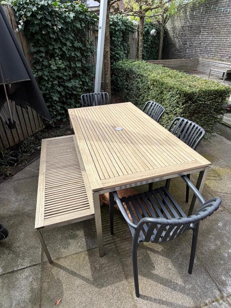 Gloster tuintafel + bankje + 4 stoelen – teakhout/RVS, Tuin en Terras, Ophalen, Gebruikt, Bank, 6 zitplaatsen
