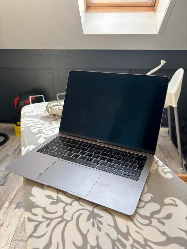 MacBook Air A1932 (2018), Computers en Software, Apple Macbooks, Zo goed als nieuw, MacBook Air, 13 inch, 2 tot 3 Ghz, 256 GB