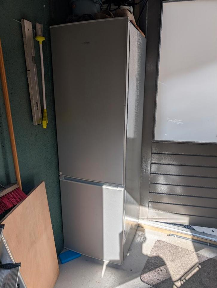 Koelkast, Witgoed en Apparatuur, Koelkasten en IJskasten, Gebruikt, Met aparte vriezer, 200 liter of meer, 160 cm of meer, 45 tot 60 cm