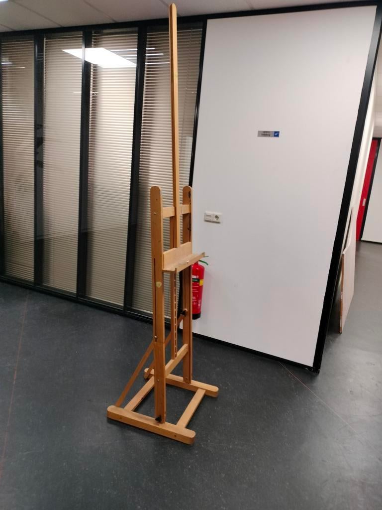 Houten schildersezel, Ophalen