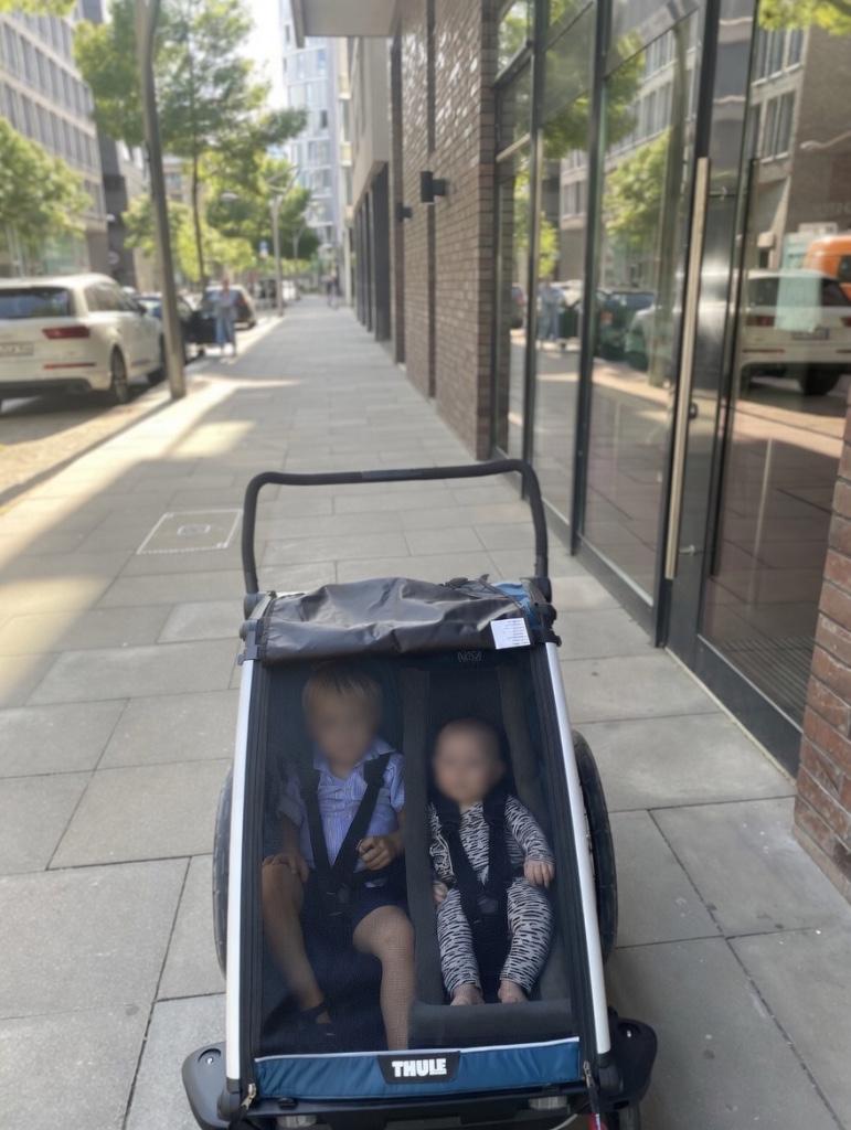 Thule sport  Double (sport) kinderwagen, Kinderen en Baby's, Zo goed als nieuw, Combiwagen, Verstelbare duwstang, Ophalen