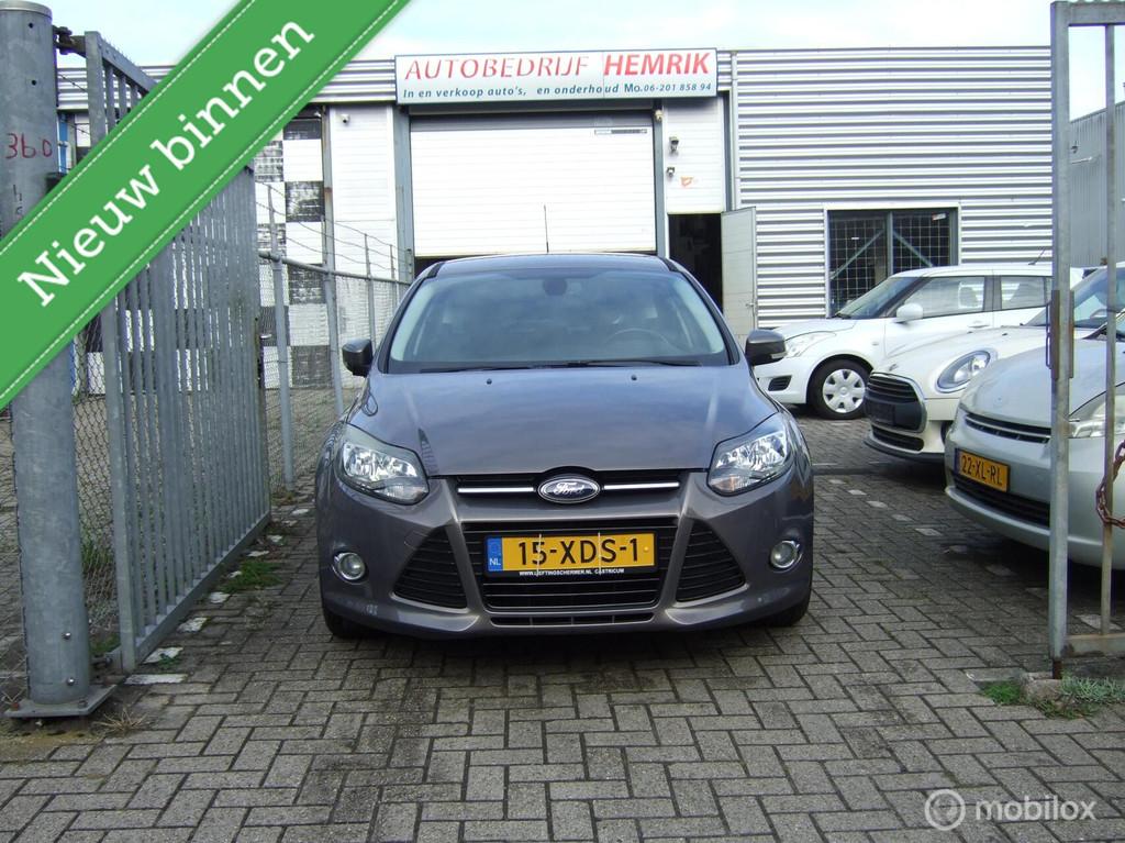 Ford Focus 1.0 EcoBoost Titanium, Euro 5, Gebruikt, Zwart, Bruin