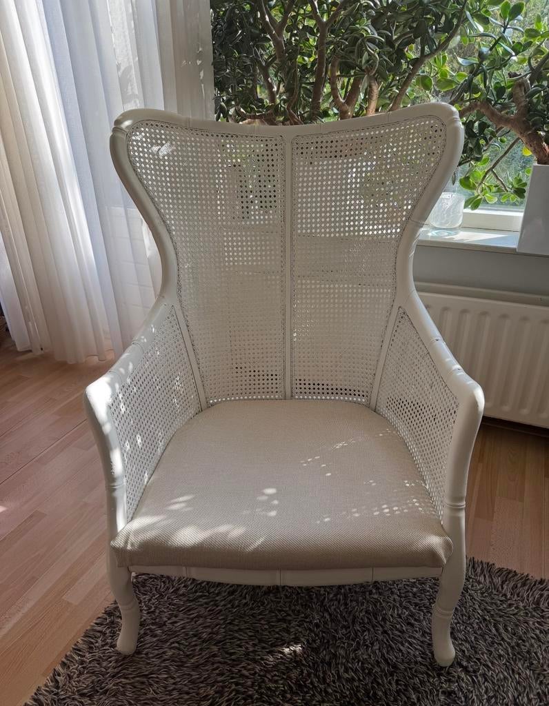Unieke witte rotan stoel met hoge rugleuning, Ophalen, Gebruikt, Wit, Riet of Rotan