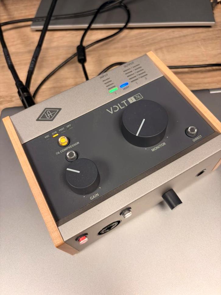 Universal Audio Volt 176, Computers en Software, Pc speakers, Zo goed als nieuw, Ophalen of Verzenden