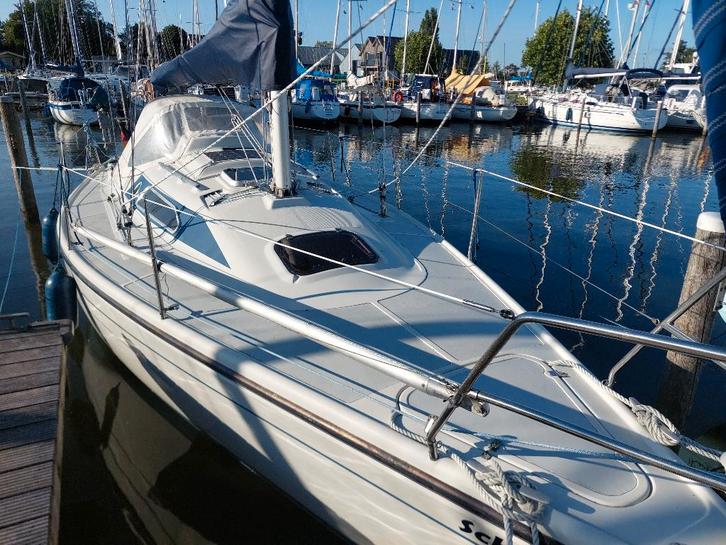 Dehler 31, Watersport en Boten, Kajuitzeilboten en Zeiljachten, Gebruikt, Tourjacht of Cruiser, Polyester, 9 tot 12 meter, Diesel