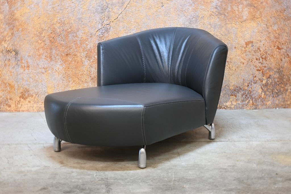 ZGANieuw grijze leren Leolux Pupilla design chaise longue, Leolux, Ophalen of Verzenden, Zo goed als nieuw, Minder dan 150 cm