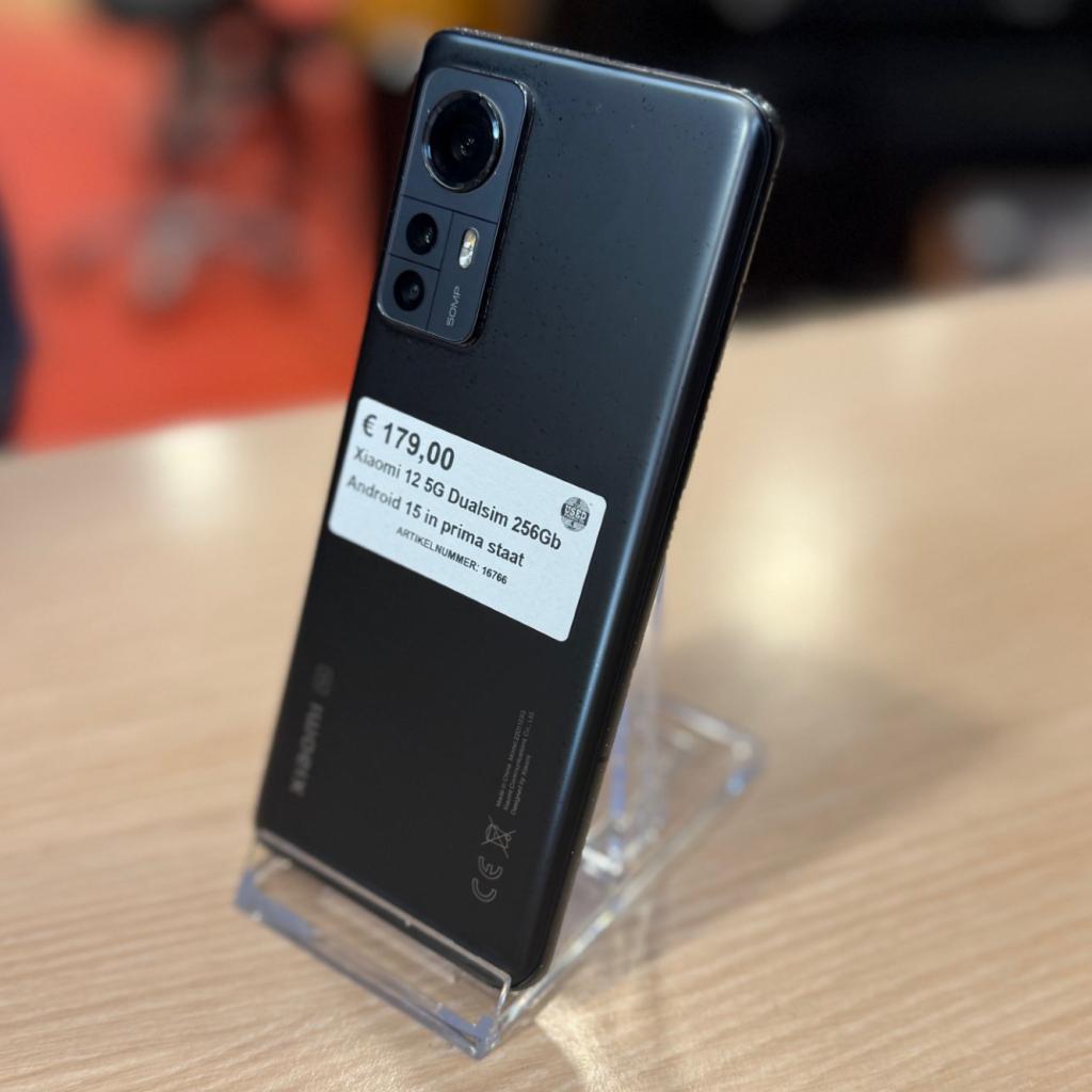 Xiaomi 12 5G Dualsim 256Gb Android 15 in prima staat, Telecommunicatie, Mobiele telefoons | Overige merken, Xiaomi, Zo goed als nieuw