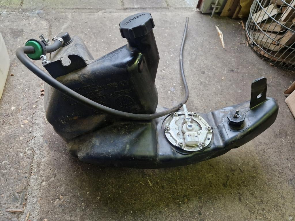 Benzinetank piaggio zip, Ophalen of Verzenden, Zo goed als nieuw, Overige typen, Piaggio