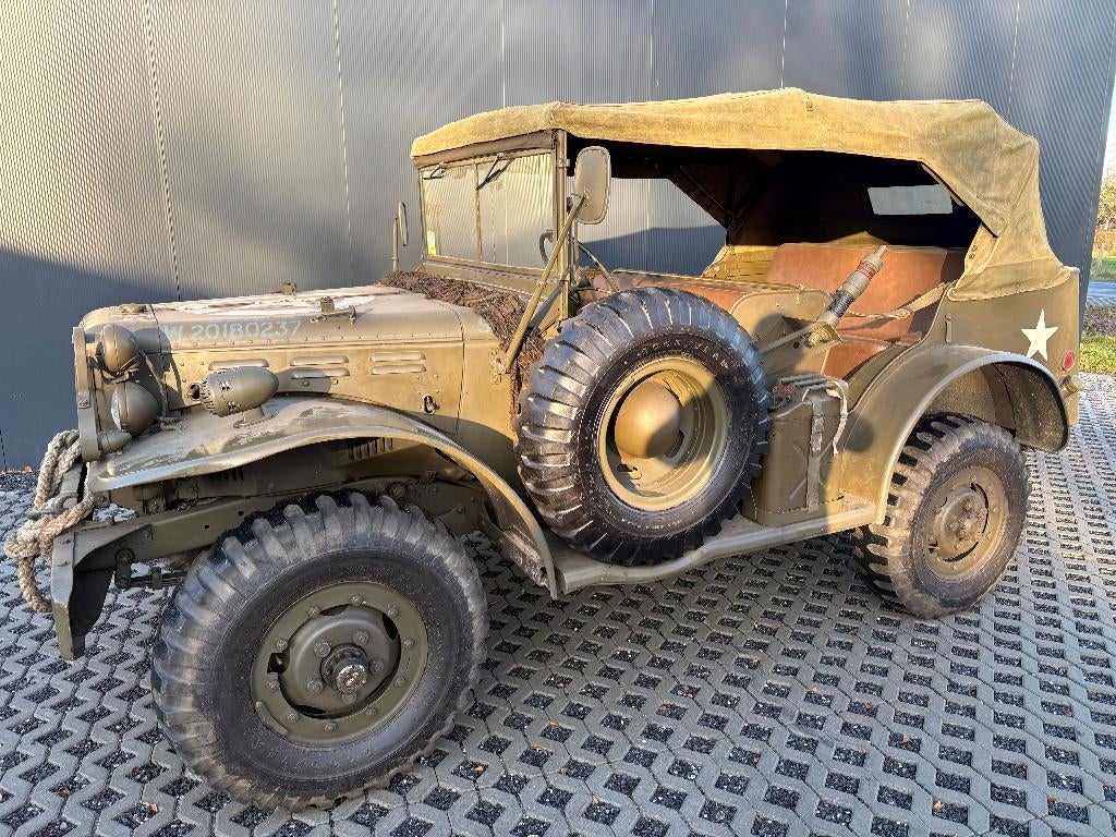 Dodge WC 56, Ophalen, Nederland, Embleem of Badge