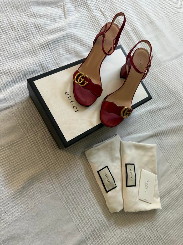 Gucci sandalen maat 37, Kleding | Dames, Schoenen, Ophalen, Gedragen, Rood, Sandalen of Muiltjes