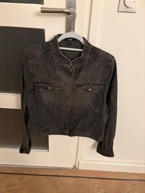 Pulls spijkerjasje maat 46, Kleding | Dames, Maat 46/48 (XL) of groter, Ophalen of Verzenden, Zo goed als nieuw, Jasje