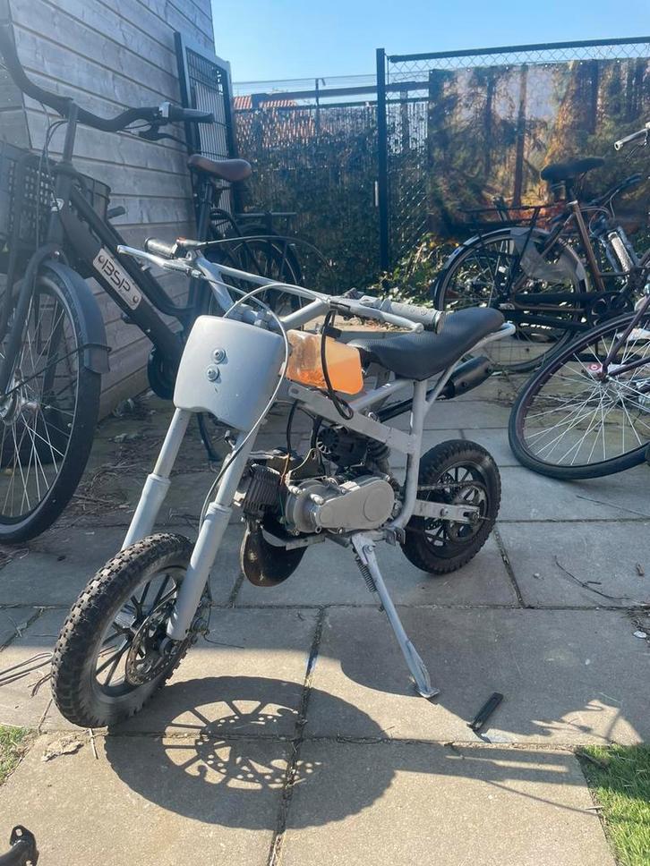 Minibike crosser 50cc, Fietsen en Brommers, Minibikes, Midibikes en Pitbikes, Zo goed als nieuw, Pitbike, Ophalen