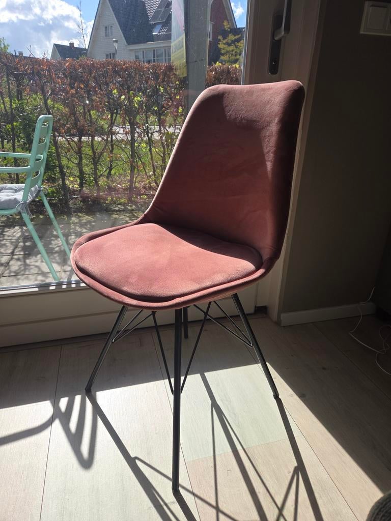 4 roze velvet kuipstoelen van Kick collection, Ophalen