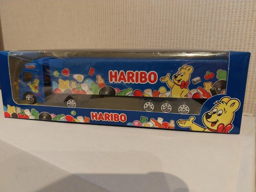 Mercedes Benz truck met oplegger HARIBO, Ophalen of Verzenden, Nieuw, Bus of Vrachtwagen, Overige merken