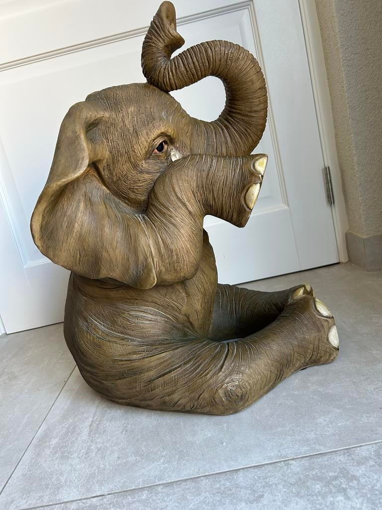 Grote decoratieve olifant, Ophalen, Zo goed als nieuw