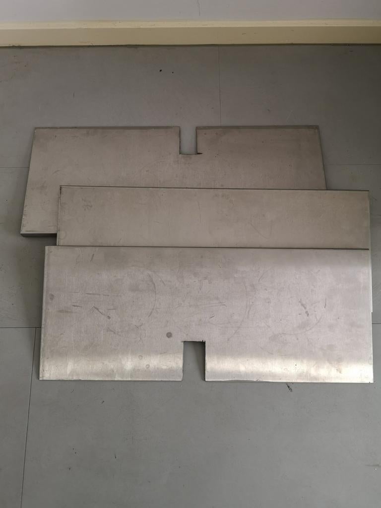 Restpartij RVS platen van 1mm, Ophalen