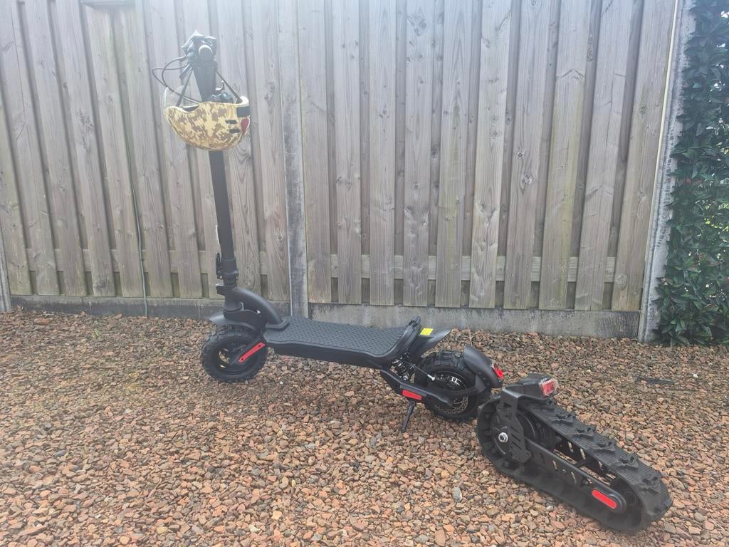 Nieuwe Elektrische Step met Rupsband en Hydraulische Remmen, Fietsen en Brommers, Ophalen of Verzenden, Nieuw, Elektrische step (E-scooter)