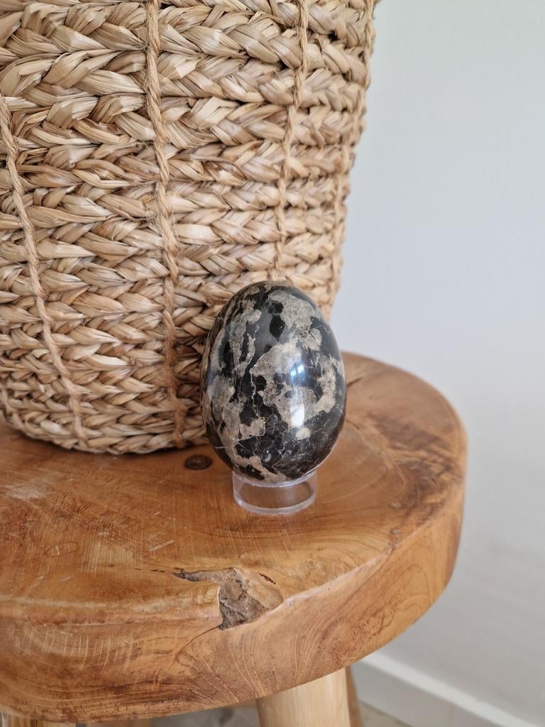 Marmer steen ei zwart bruin, Ophalen of Verzenden, Zo goed als nieuw, Rond