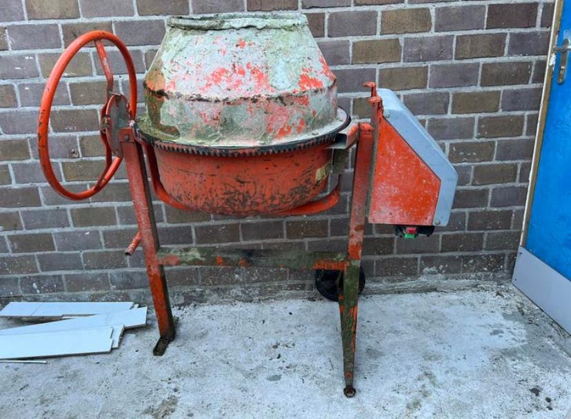 Gebruikte cementmolen / betonmixer, Doe-het-zelf en Verbouw, Betonmolens, Gebruikt, Ophalen of Verzenden