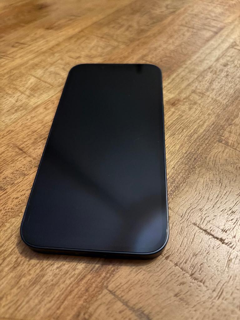 iPhone 13 - iPhone 13 - uitstekende staat - Scherm krasvrij, Telecommunicatie, Mobiele telefoons | Apple iPhone, 128 GB, Zwart