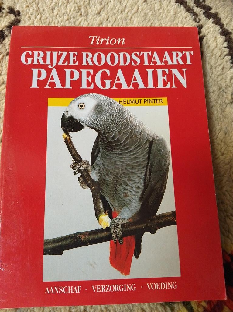 Grijze Roodstaart Papegaaien boek, Ophalen of Verzenden
