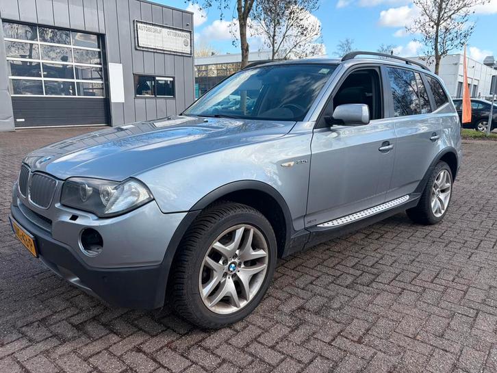 BMW X3 3.0D Executive Automaat 4x4 Youngtimer!, Auto's, BMW, Bedrijf, X3, ABS, Airbags, Airconditioning, Boordcomputer, Centrale vergrendeling