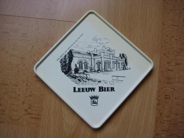 Leeuw Bier onderzetter, Verzamelen, Ophalen of Verzenden