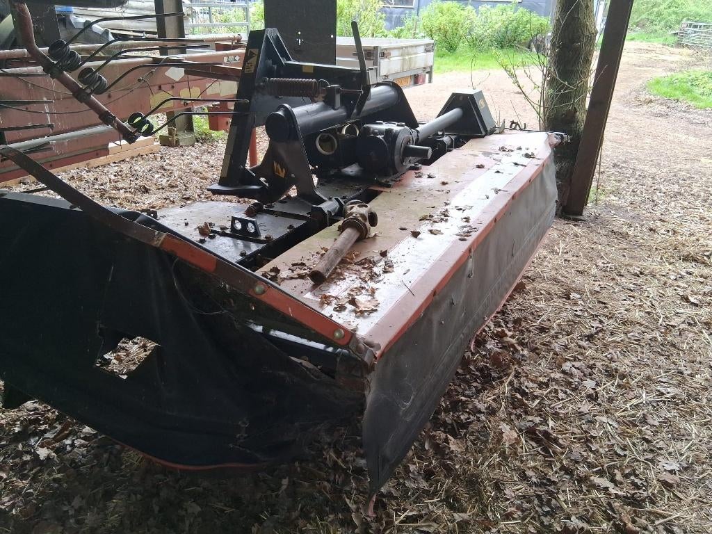 frontmaaier vicon, Ophalen, Weidebouw