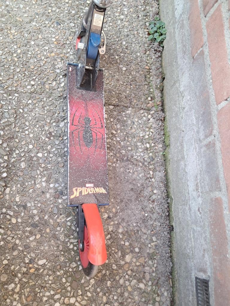 Peuter step Spiderman, Fietsen en Brommers, Steps, Ophalen of Verzenden, Gebruikt, Gewone step