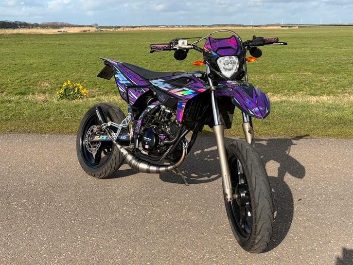 Beta RR50 Motard (2023), Fietsen en Brommers, Brommers | Crossbrommers, Zo goed als nieuw, Overige merken, Ophalen