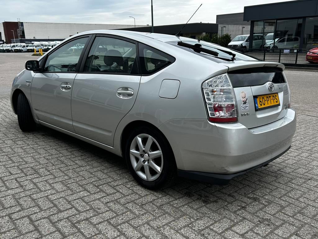 Toyota Prius 1.5 Hybride/NAP✅, Auto's, 1497 cc, 4 cilinders, Overige bekleding, 23 km/l
