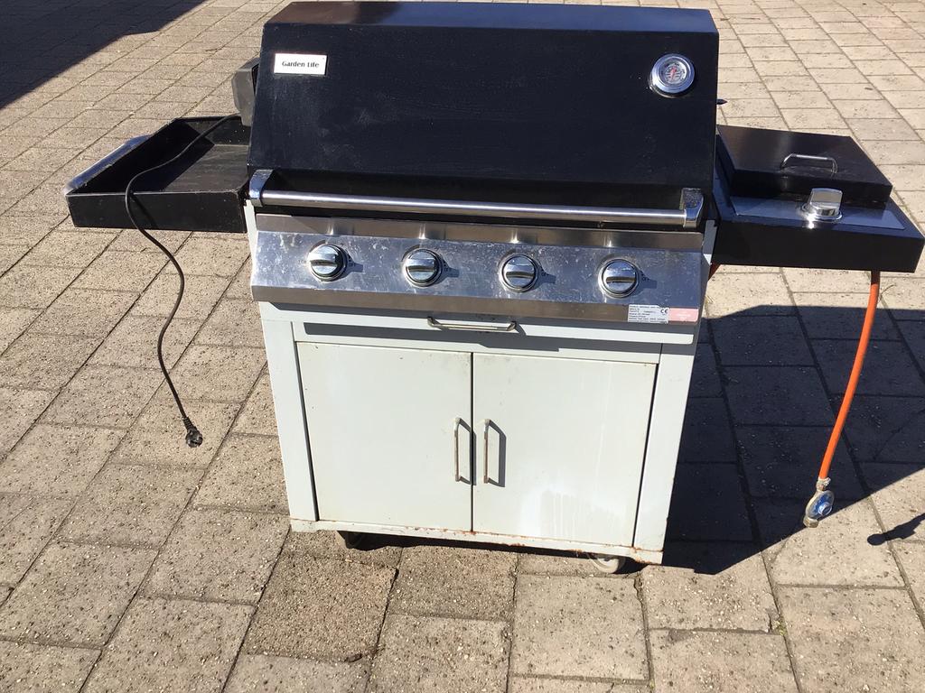 Grote verrijdbare gas BBQ., Ophalen, Gebruikt