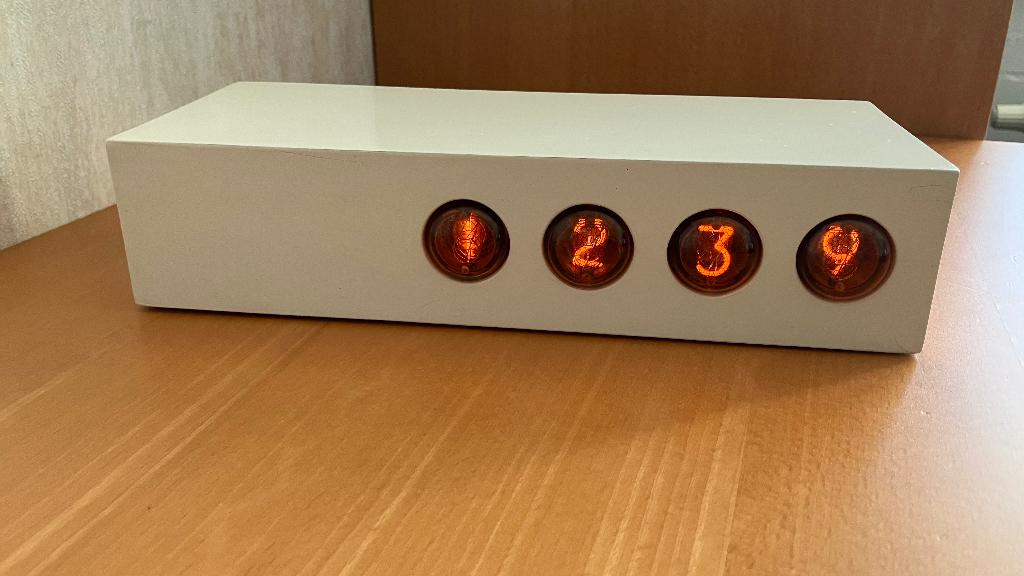 Vintage Nixie klok 1970 Philips ZM TTL werkend, Antiek en Kunst, Ophalen of Verzenden