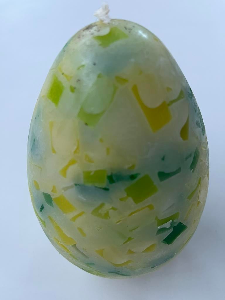 Groot paasei vorm kaars, Ophalen of Verzenden, Zo goed als nieuw, Minder dan 25 cm