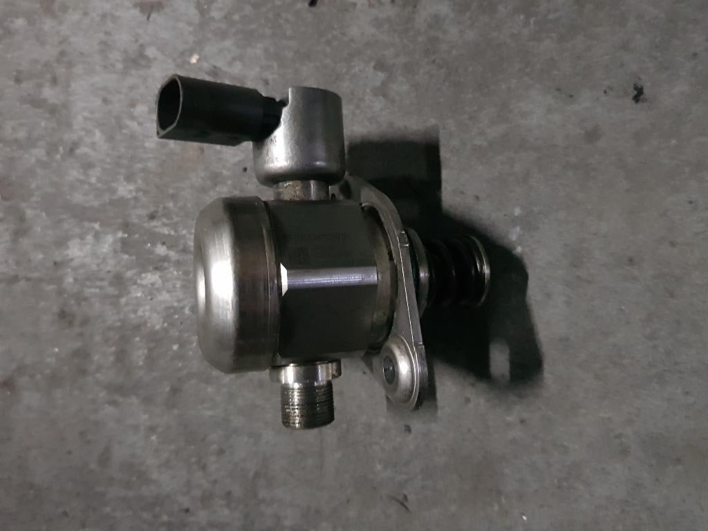 Hogedrukpomp Mercedes-Benz ML III 5.5 ML-63 AMG V8 32V 2013, Ophalen of Verzenden