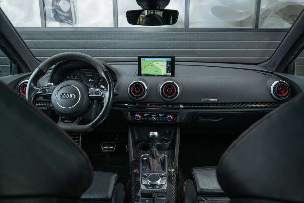 Audi RS3 2.5 TFSI Quattro Pro Line Plus|Nardo|Schaalstoelen|, Auto's, Audi, Gebruikt, RS3, 367 pk, Leder
