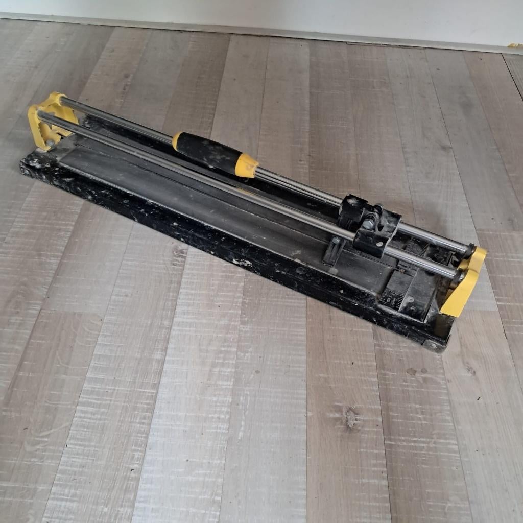 Tegel snijder, Ophalen of Verzenden