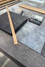 2 staven vierkant messing, Ophalen of Verzenden, Zo goed als nieuw, Elektrisch, Overige soorten