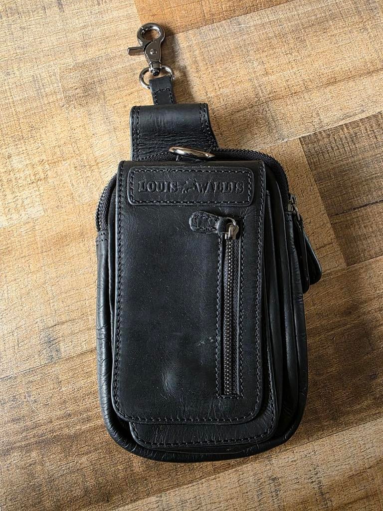 Louis Wallis Leren Heuptasje / Telefoontasje Zwart/riemtasje, Overige merken, Zwart, Ophalen of Verzenden, Zo goed als nieuw