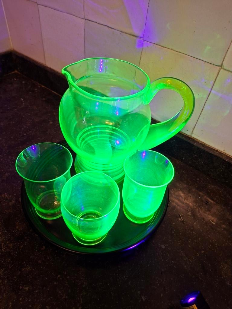 Antieke Leerdam Uranium Glas Waterset - Kan en Glazen, Antiek en Kunst, Antiek | Glas en Kristal, Ophalen of Verzenden