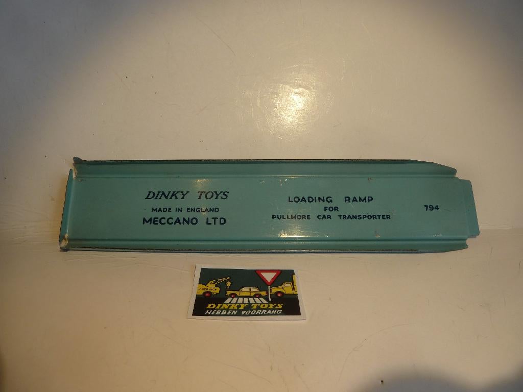 DINKY TOYS:  LOADING RAMP   794    """"ALS NIEUW"""", Ophalen of Verzenden, Zo goed als nieuw, Overige typen, Dinky Toys
