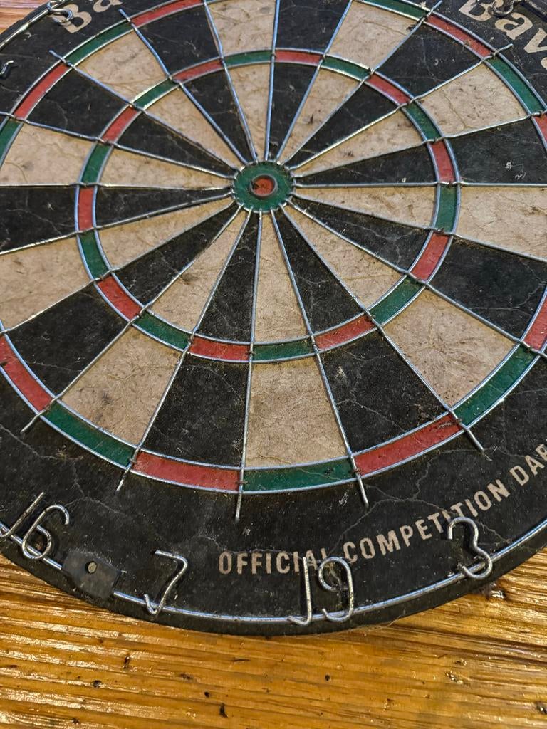 Bavaria dartbord, Ophalen of Verzenden, Zo goed als nieuw, Dartbord